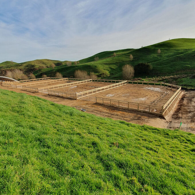 Fully Fenced Agricultural Fencing Gallery