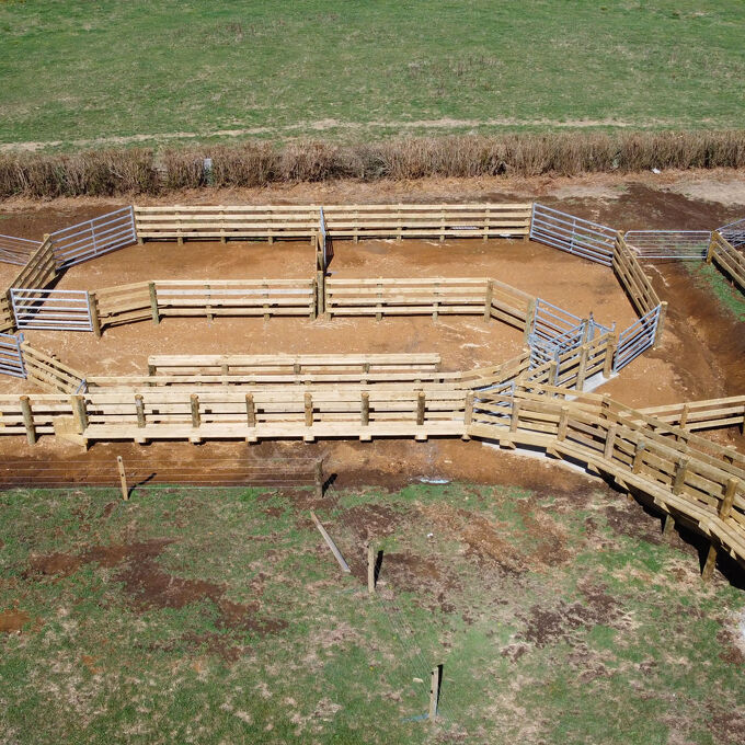 Fully Fenced Agricultural Fencing Gallery