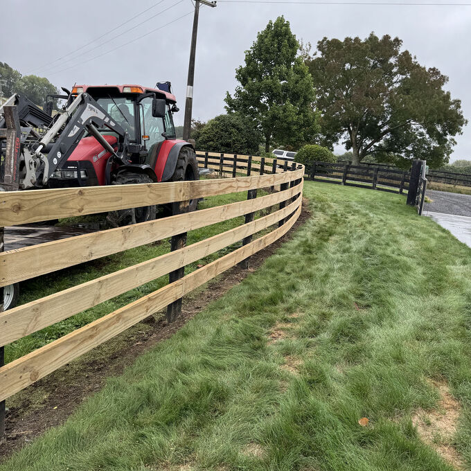 Fully Fenced Agricultural Fencing Gallery